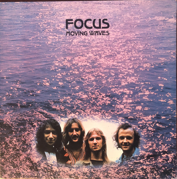 Focus - Moving Waves